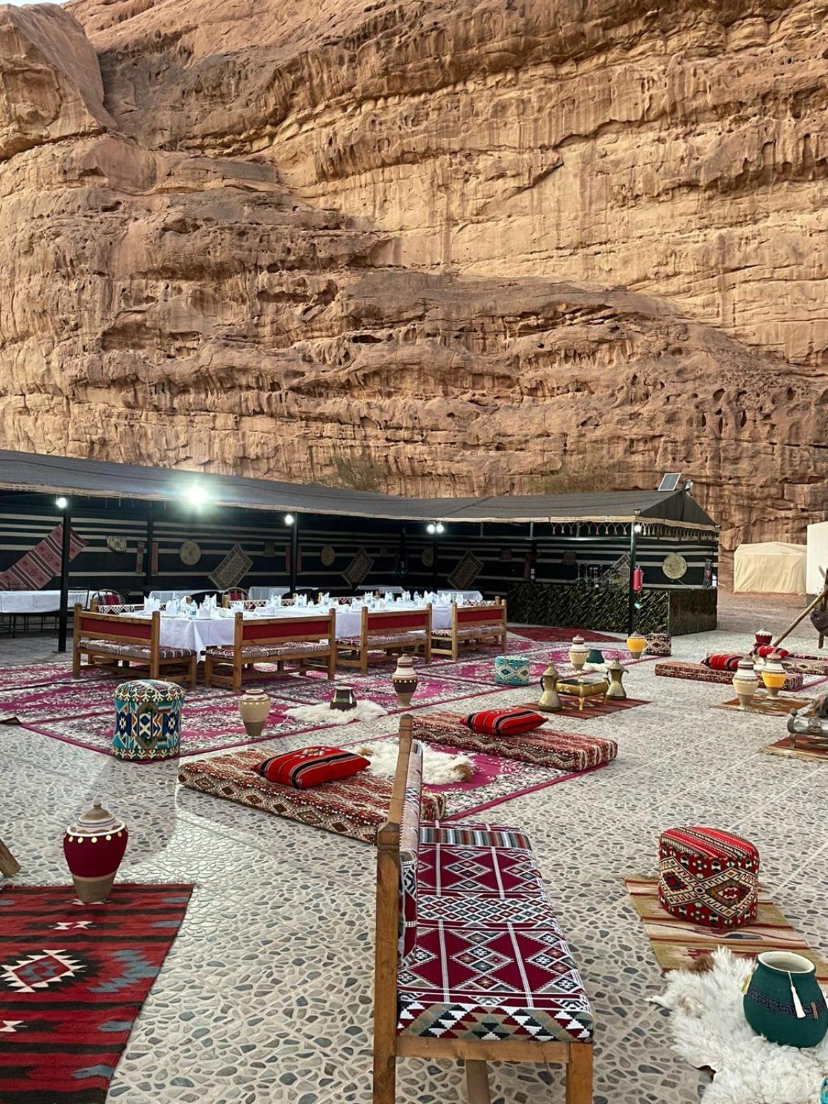 Hotel Rum Oasis Luxury Camp Wadi Rum Exterior foto